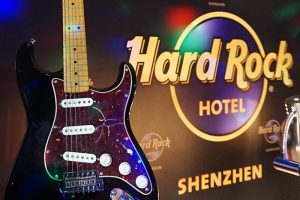 礼品案例 | 婚礼也摇滚！硬石酒店婚礼派对酷炫礼品来袭