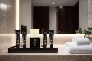 酒店洗护案例 | 上海嘉定禧玥酒店携手RECLASSIFIED调香室升级奢华酒店洗护用品体验